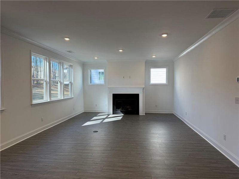 Spacious, unfurnished interior of a new home in Bennett Farm, Loganville (Image 18).