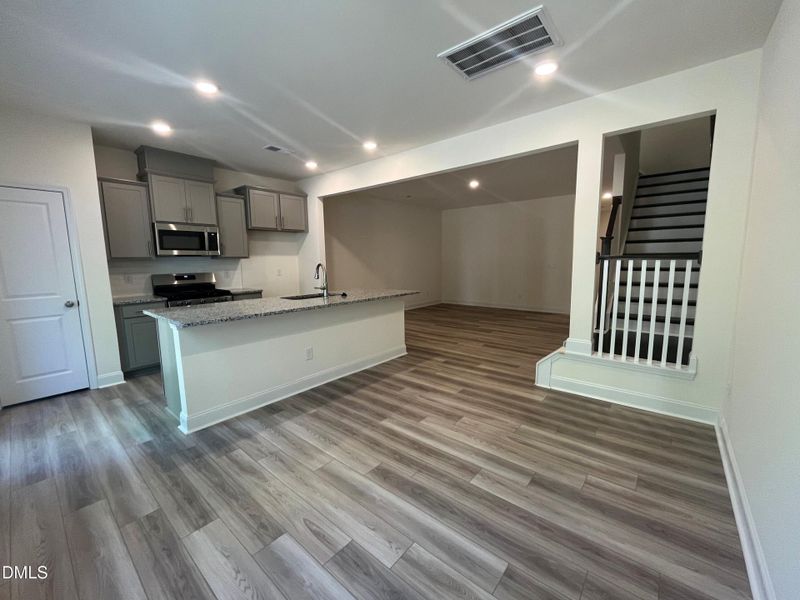 Dining Kitchen area