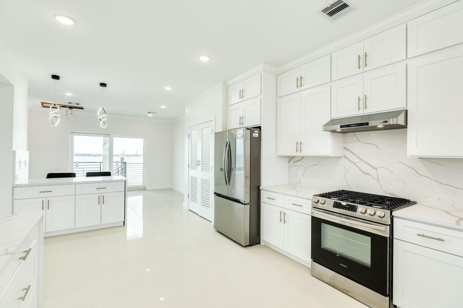 Furnished interior view inside a new home in , Galveston (Image 11). Furnished interior view inside a new home in , Galveston (Image 11).
