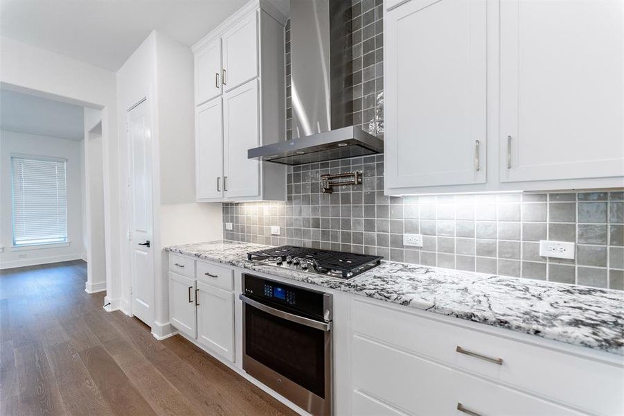 Furnished interior view inside a new home in Sonoma Verde, Rockwall (Image 4).