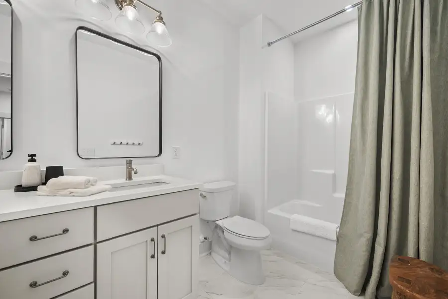 Furnished interior view inside a new home in Hayes Park, Johns Island (Image 5). Furnished interior view inside a new home in Hayes Park, Johns Island (Image 5).