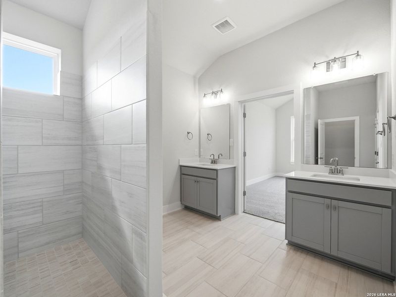 Furnished interior view inside a new home in Westridge, San Antonio (Image 6).