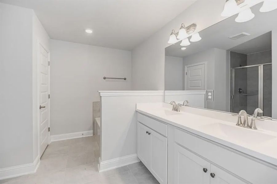 Furnished interior view inside a new home in Bayou Maison, Dickinson (Image 6). Furnished interior view inside a new home in Bayou Maison, Dickinson (Image 6).