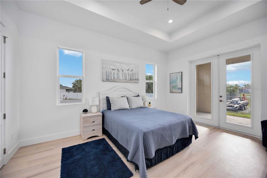 Furnished interior view inside a new home in , Englewood (Image 28).