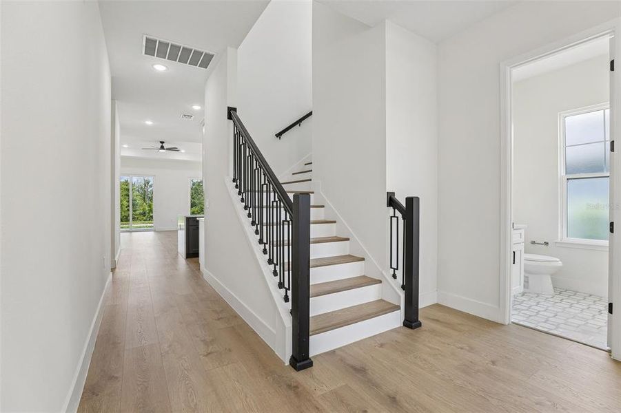 Spacious, unfurnished interior of a new home in , Auburndale (Image 23).