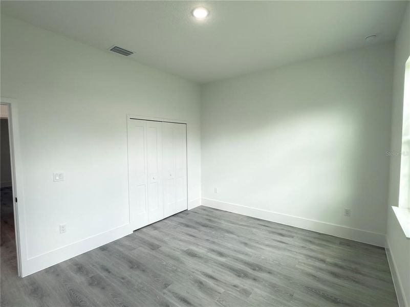 Spacious, unfurnished interior of a new home in , Ocala (Image 39).