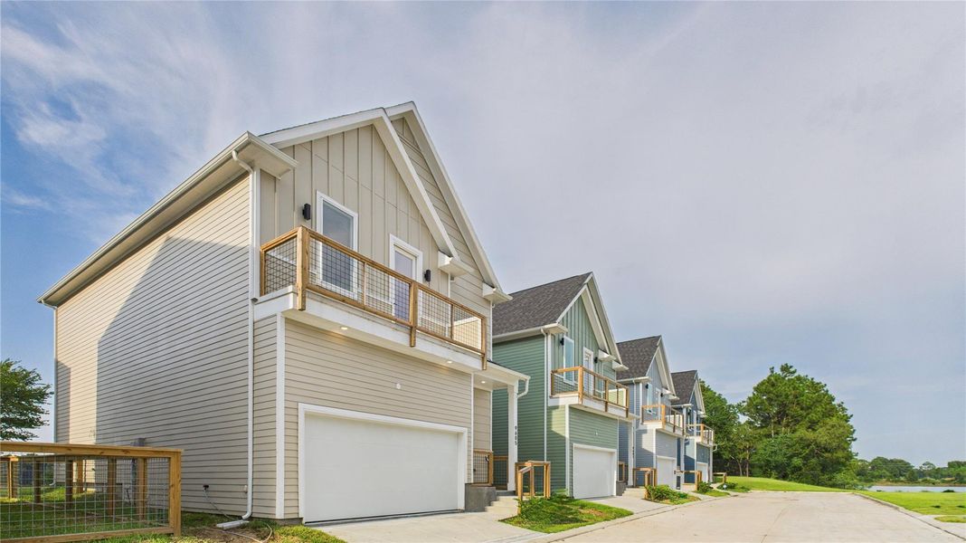 Front exterior of a new home in , Houston, TX, highlighting curb appeal (Image 19).