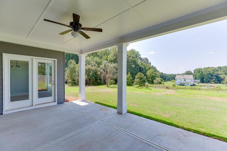 Exterior details and patio area of a home in , Jefferson (Image 24).
