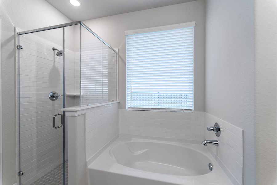 Image 33 of a home in Canterra Creek.