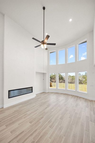 Representative unfurnished interior of a home built from the The Dalton by Westin Homes in Legacy - 60', League City (Image 15).