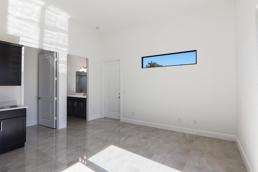 33 - In-Law Suite_Living 33 - In-Law Suite_Living
