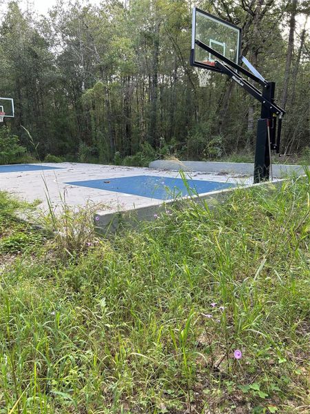 Community amenities in , Montgomery (Image 8).