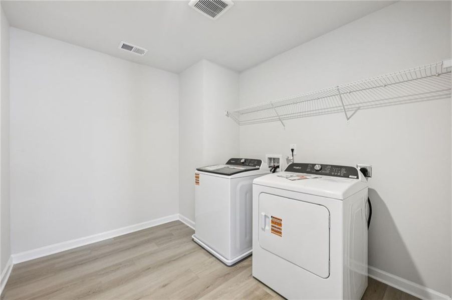 Close-up of interior finishes inside a home in Westmont Preserve, Powder Springs (Image 22).
