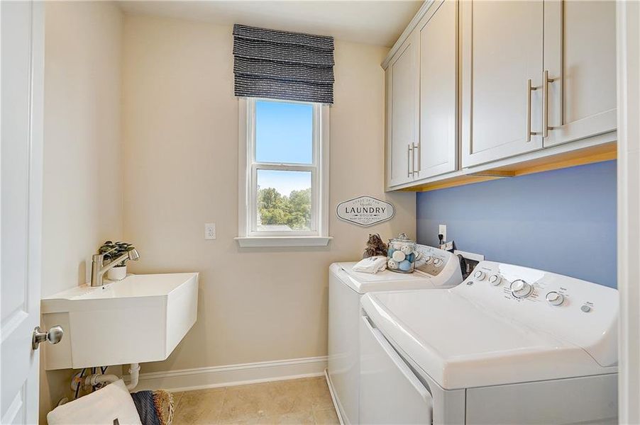 Furnished interior view inside a new home in Bailey Fence, Dacula (Image 46).