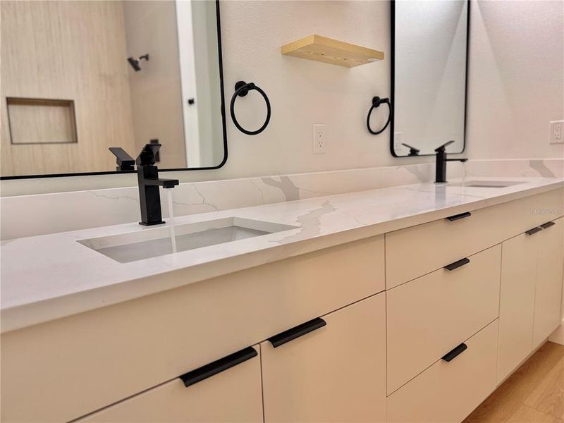 Close-up of interior finishes inside a home in , Port Charlotte (Image 24).