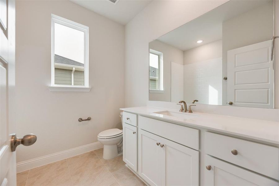Furnished interior view inside a new home in Creekside of Crowley, Crowley (Image 11).