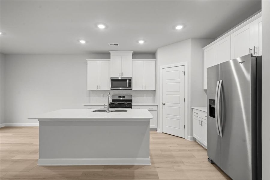 Furnished interior view inside a new home in Creek Ridge - Signature Collection, Spartanburg (Image 3).