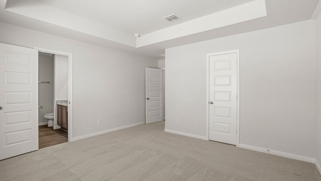 Spacious, unfurnished interior of a new home in Timber Creek, San Antonio (Image 14). Spacious, unfurnished interior of a new home in Timber Creek, San Antonio (Image 14).