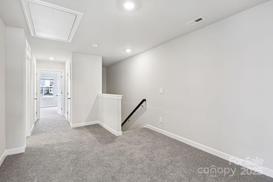 Photo is not of the actual home but is an inspirational photo of builder’s model home and may depict options, furnishings, and/or decorator features that are not included. Photo is not of the actual home but is an inspirational photo of builder’s model home and may depict options, furnishings, and/or decorator features that are not included.