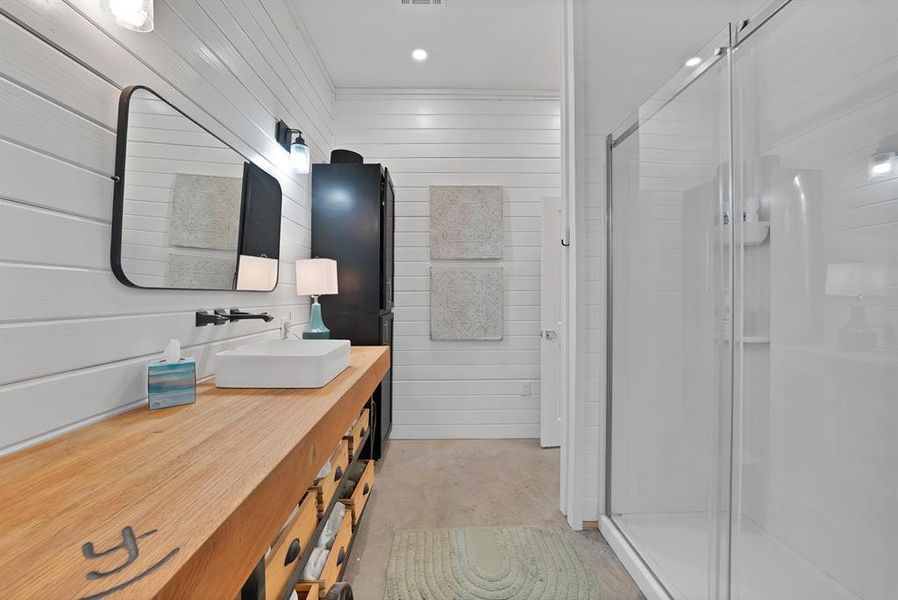 Furnished interior view inside a new home in , Springtown (Image 16).