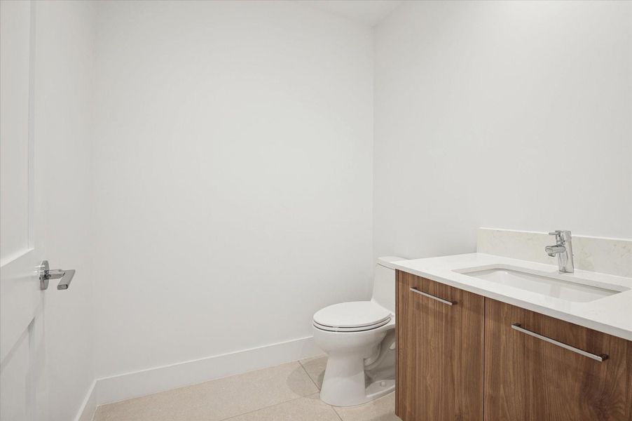 Furnished interior view inside a new home in , Fort Lauderdale (Image 11).