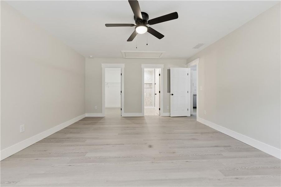 Spacious, unfurnished interior of a new home in , Mableton (Image 9).