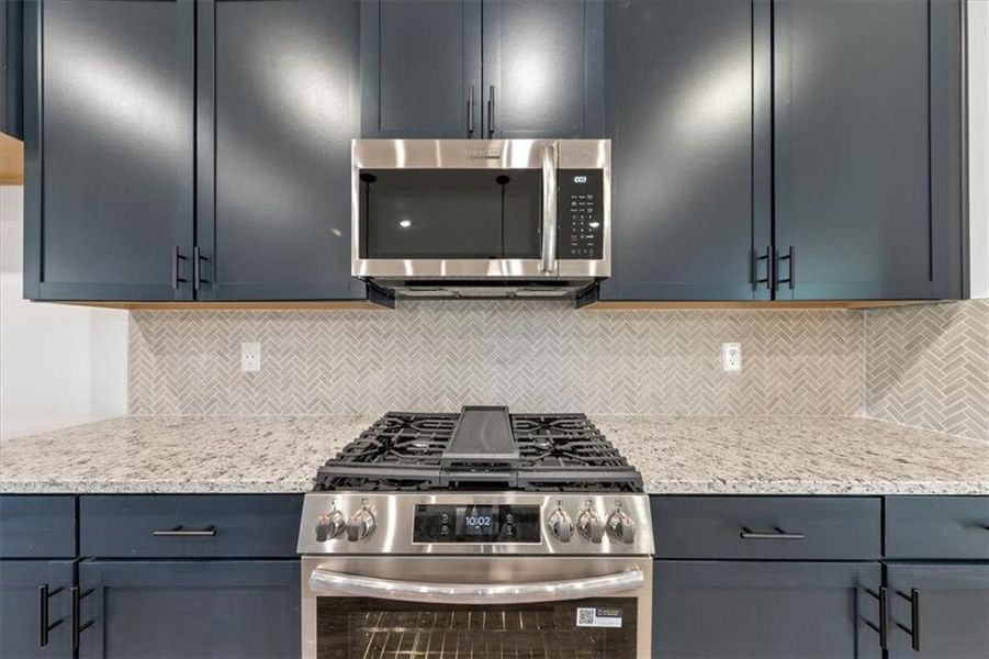 Close-up of interior finishes inside a home in Tuscany Hills, Douglasville (Image 17).