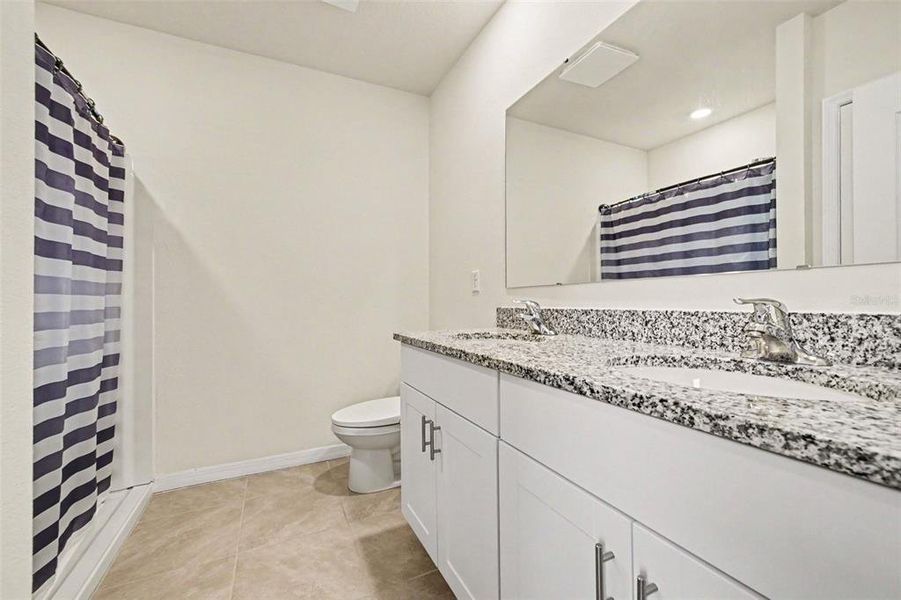 Furnished interior view inside a new home in , Edgewater (Image 11).