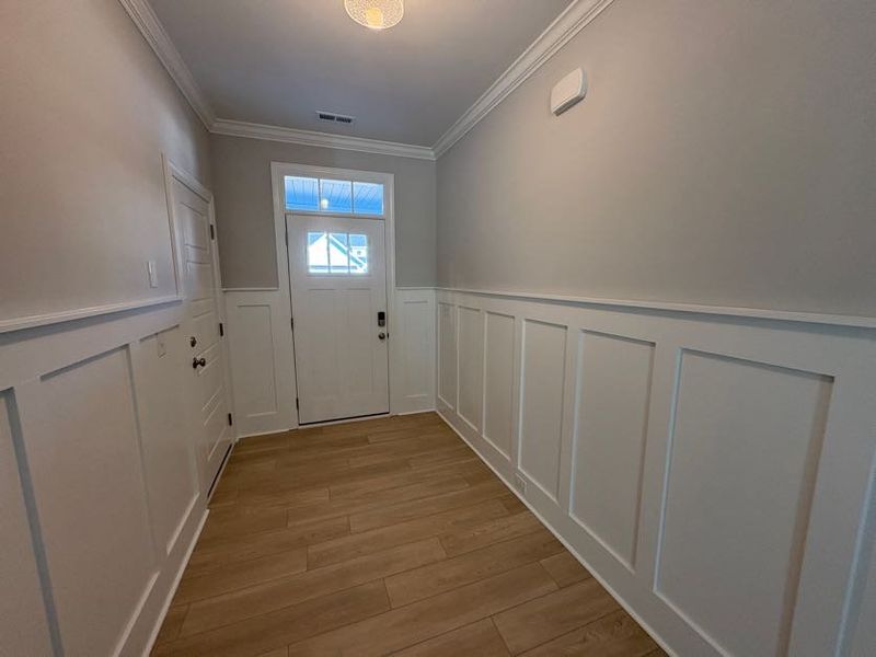 Spacious, unfurnished interior of a new home in Riverside Cove, Wilmington (Image 17).