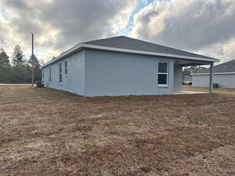 Exterior details and patio area of a home in , Dunnellon (Image 17). Exterior details and patio area of a home in , Dunnellon (Image 17).