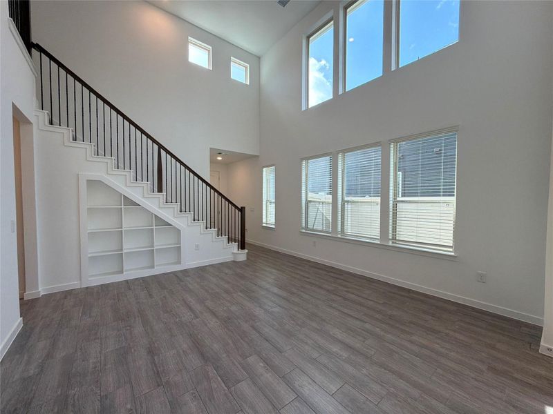 Spacious, unfurnished interior of a new home in Pulte Homes at Two Step Farm, Montgomery (Image 18).