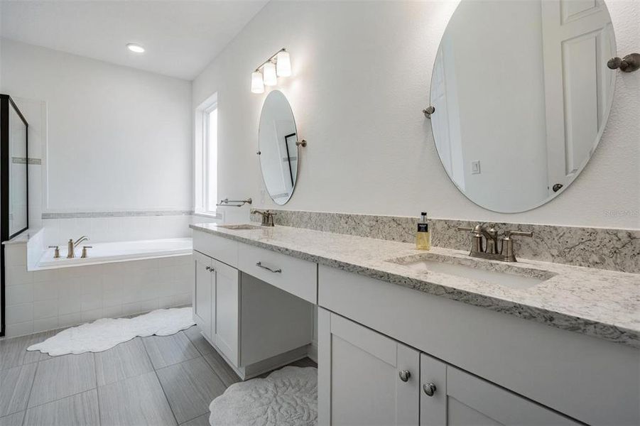 Furnished interior view inside a new home in , Wesley Chapel (Image 40).