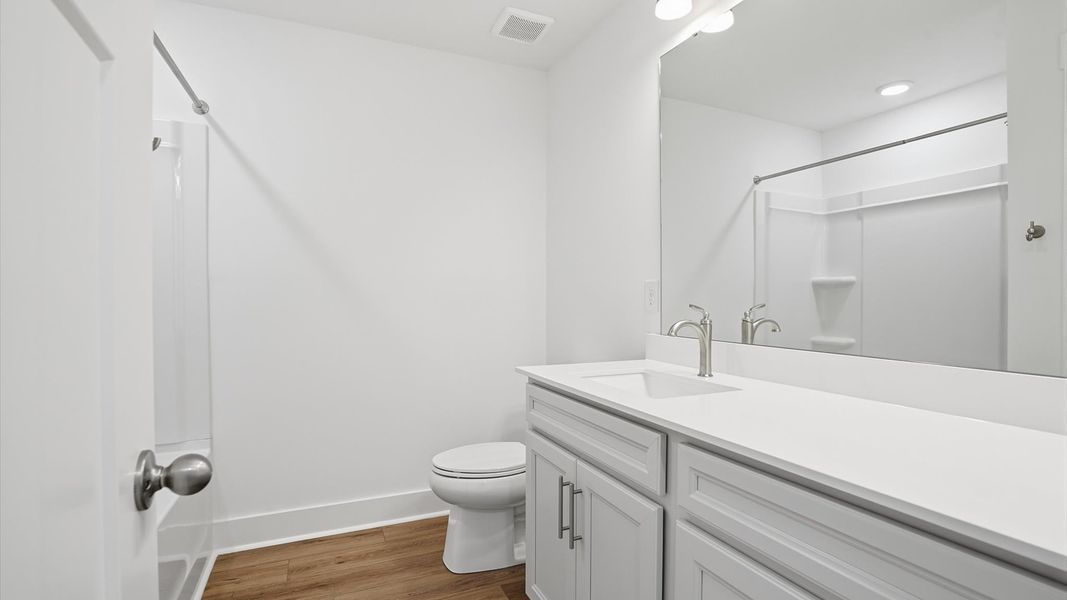 Accomplished full bath designed with both comfort and sophistication in mind in Anderson, SC Accomplished full bath designed with both comfort and sophistication in mind in Anderson, SC