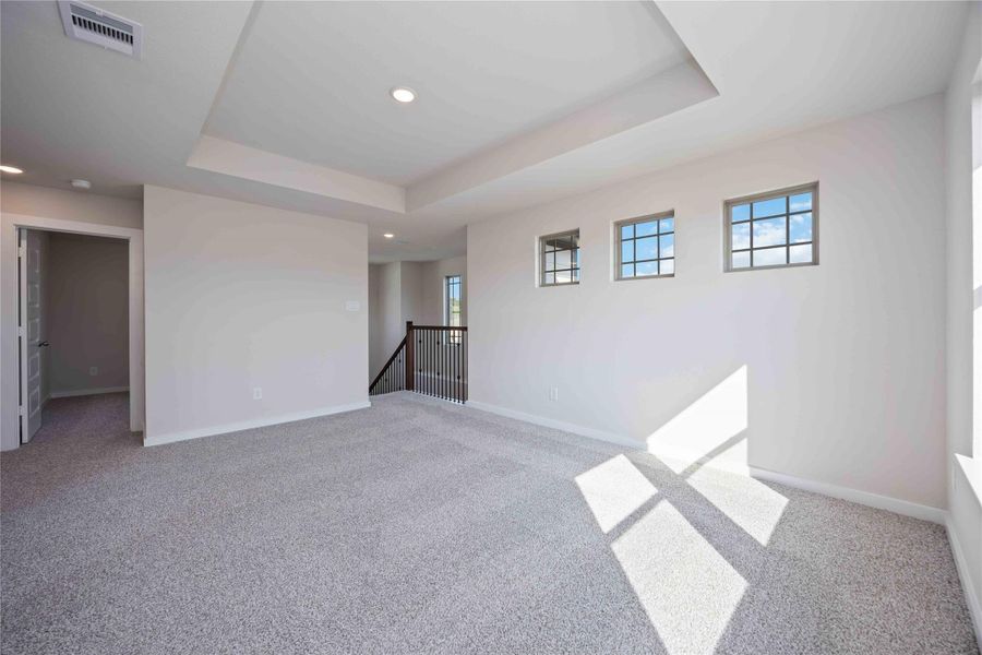 Spacious, unfurnished interior of a new home in The Villages at Westpointe, Dayton (Image 19).