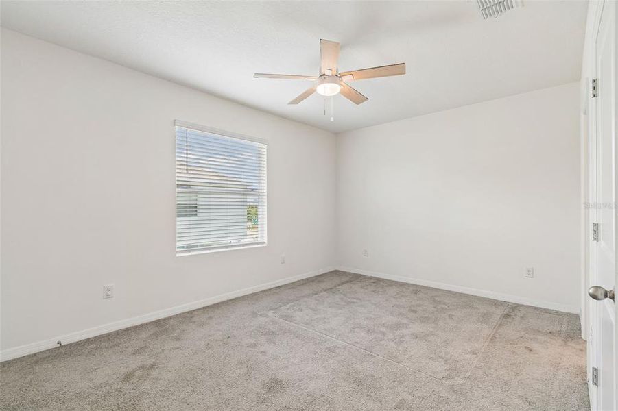 Spacious, unfurnished interior of a new home in , Land O' Lakes (Image 26).