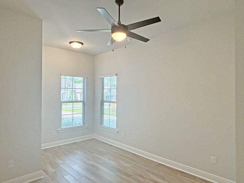 Spacious, unfurnished interior of a new home in Bird Song at Hammock Bay, Freeport (Image 22).