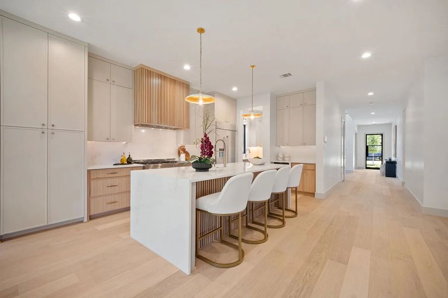 Furnished interior view inside a new home in , Dallas (Image 16).