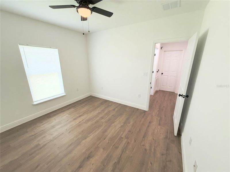 Spacious, unfurnished interior of a new home in , Port Charlotte (Image 31).