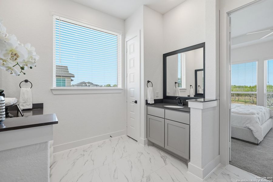 Furnished interior view inside a new home in Sienna Lakes, San Antonio (Image 10). Furnished interior view inside a new home in Sienna Lakes, San Antonio (Image 10).