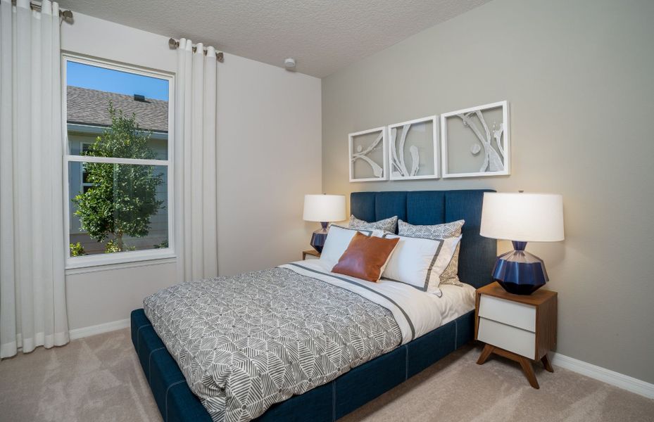 Furnished interior view inside a new home in Del Webb Stone Creek, Ocala (Image 10).