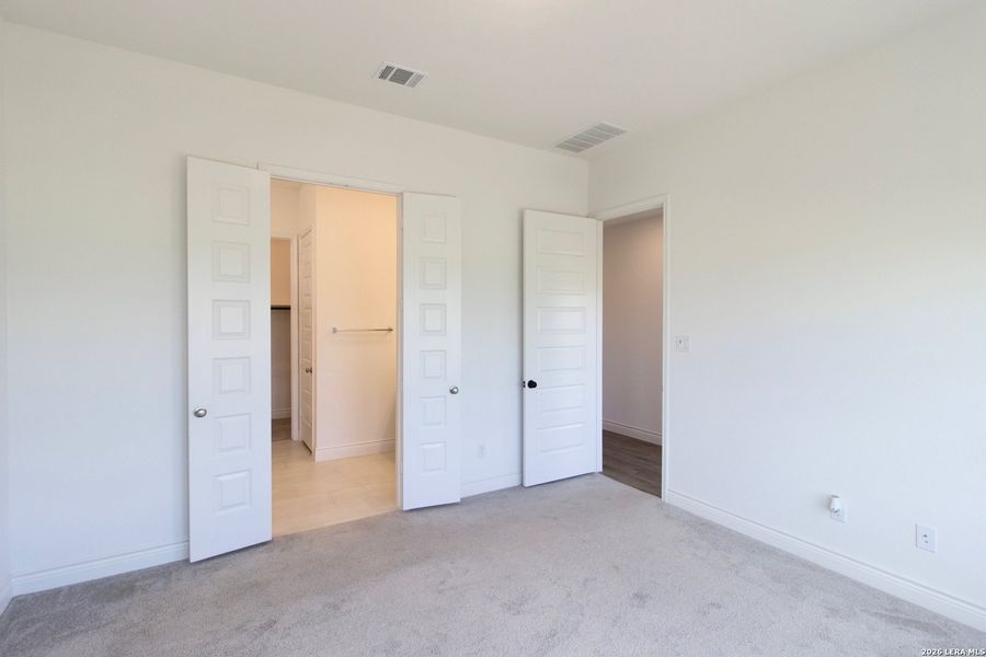 Spacious, unfurnished interior of a new home in Legacy at Lake Dunlap, New Braunfels (Image 18). Spacious, unfurnished interior of a new home in Legacy at Lake Dunlap, New Braunfels (Image 18).