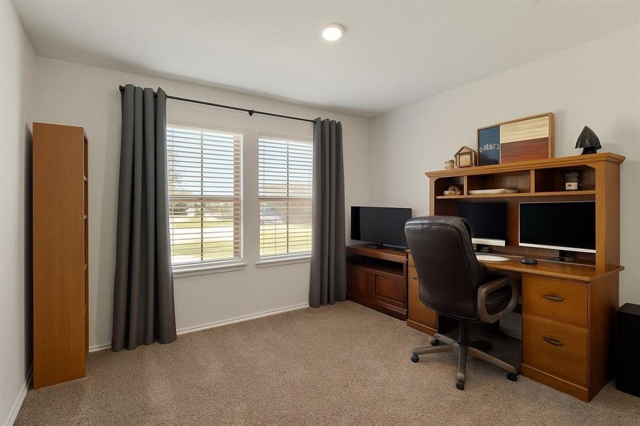 Furnished interior view inside a new home in Waverly Estates, Josephine (Image 13).