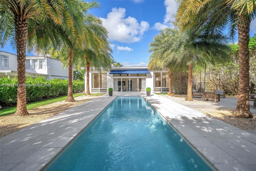 Front exterior of a new home in , Miami Beach, FL, highlighting curb appeal (Image 16).