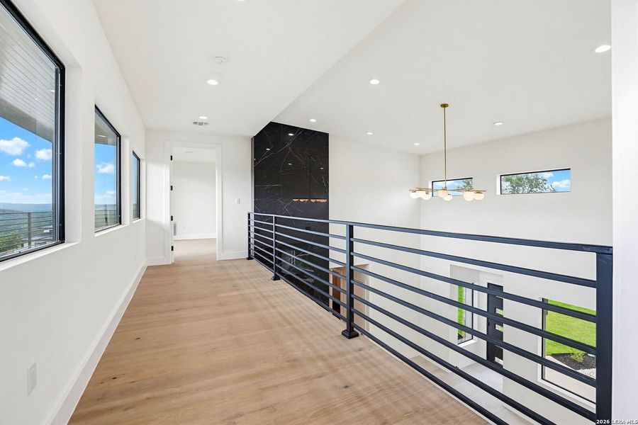 Spacious, unfurnished interior of a new home in , San Antonio (Image 34).