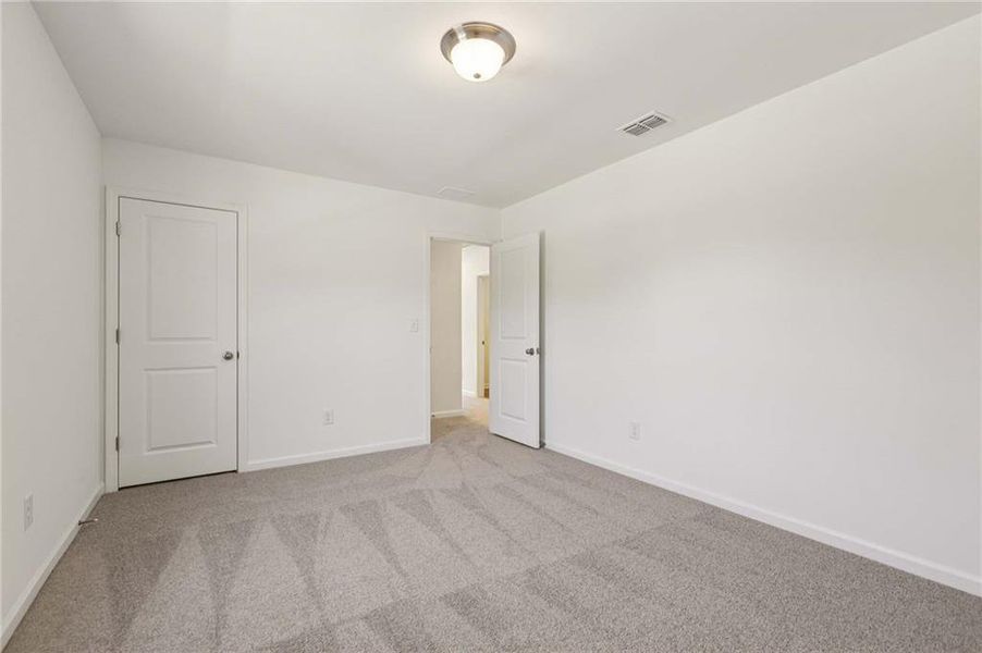 Spacious, unfurnished interior of a new home in Langston Reserve, Cartersville (Image 17).