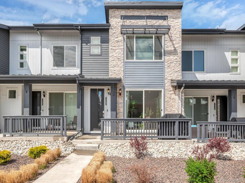 Image 34 of a home in Green Gables.