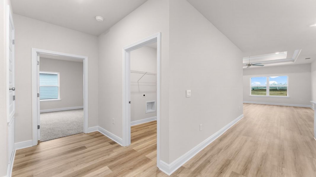 Spacious, unfurnished interior of a new home in Hodges Bayou Plantation, Panama City (Image 20). Spacious, unfurnished interior of a new home in Hodges Bayou Plantation, Panama City (Image 20).