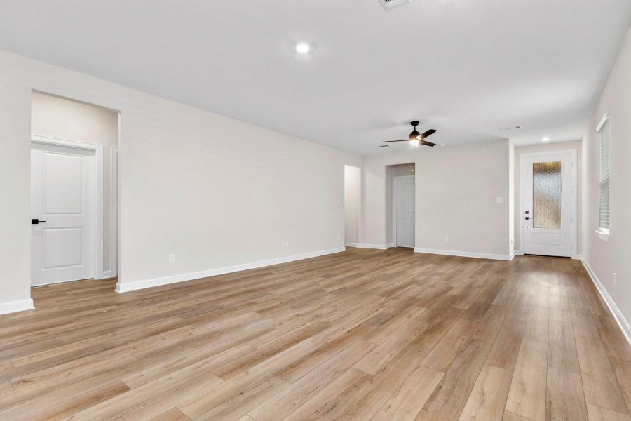 Spacious, unfurnished interior of a new home in Emberly, Beasley (Image 11).