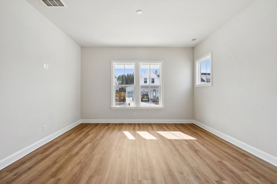 Spacious, unfurnished interior of a new home in Nexton, Summerville (Image 32).