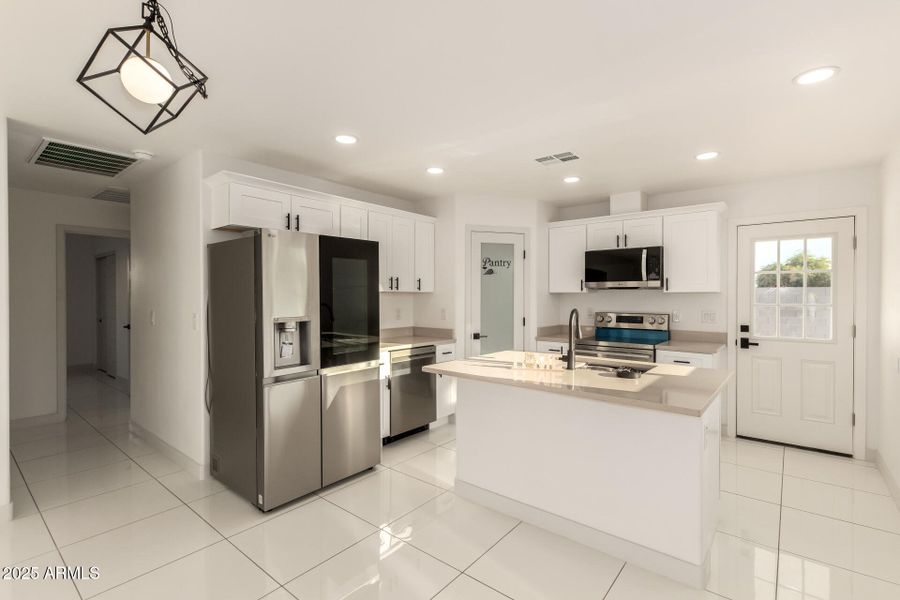 10 - Bradshaw 10021 10 - Bradshaw 10021